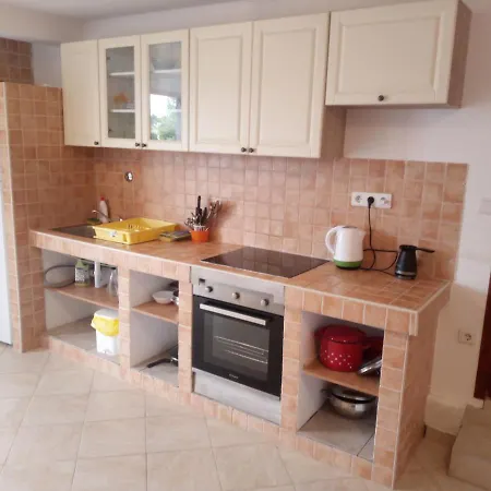 Apartment Rab - Adrijana & Aleksandra Banjol